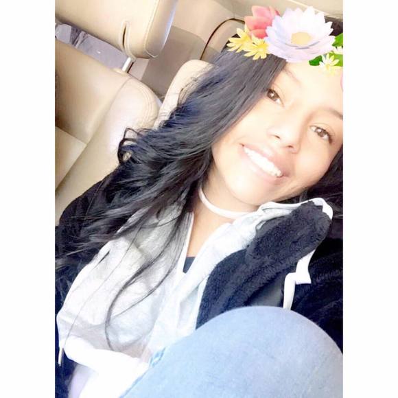 Meet your Posher, Josselyn - Picture 1 of 1